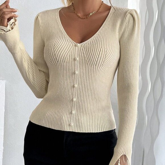 Beige Casual Women's Lace Patchwork V-Neck Fitted Knit Sweater - Picture 5 of 8